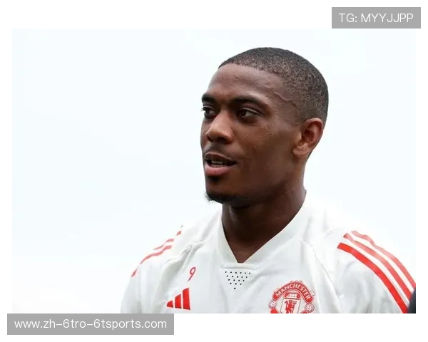 马夏尔荣获法甲最佳年轻球员时的表现分析